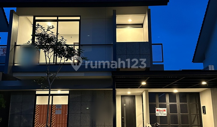 Luxury 2-Story House in Tarubawana, Kota Baru Parahyangan