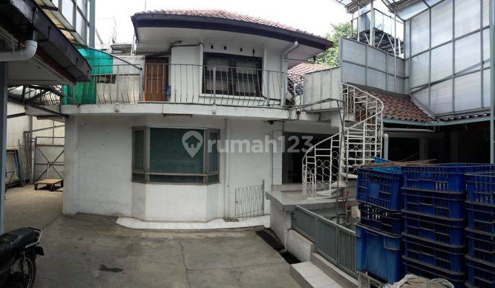 Ruang Usaha Luas di Garuda, Kota Bandung 1