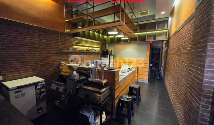 Ruko Komersial di Paskal Hyper Square Full Renov