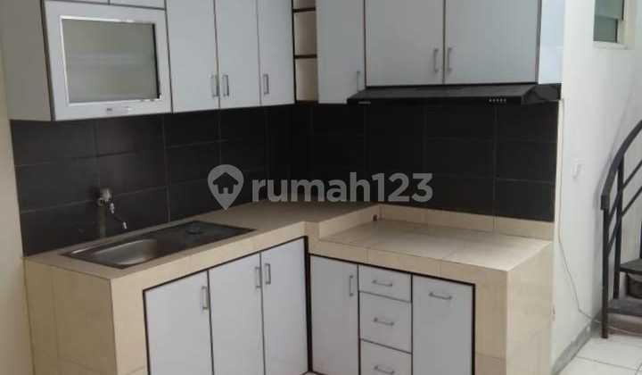 Rumah Minimalis di Kota Baru Parahyangan Posisi Hook 2