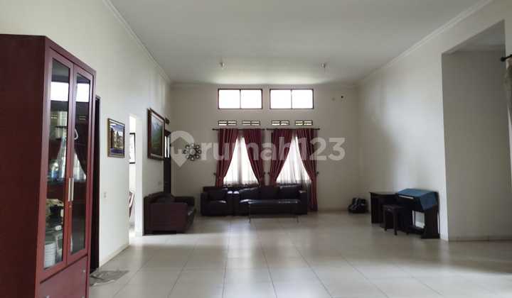 Rumah Nyaman Asri di Bandung Tempo Dulu Kota Baru Parahyangan