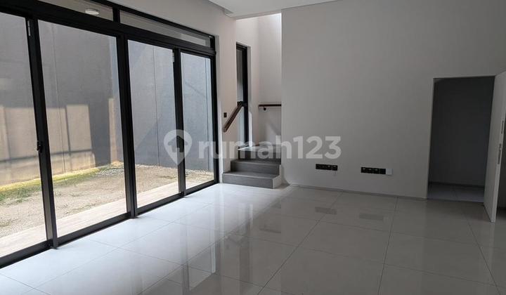 Rumah Baru Minimalis di Nilapadmi Kota Baru Parahyangan Rumah Baru Minimalis di Nilapadmi Kota Baru Parahyangan