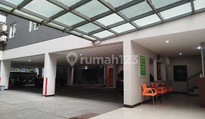 Hotel 4 Lantai 60 Kamar Di Sayap Dago, Kota Bandung 1