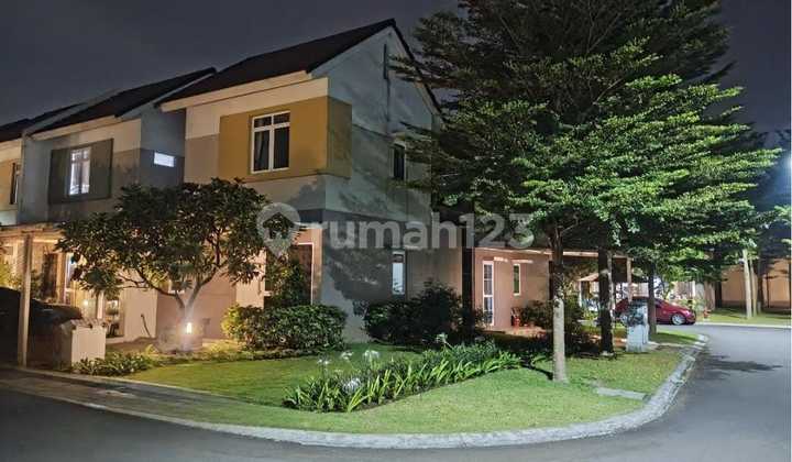 Rumah 2 Lantai di Cluster Dayana Summarecon Bandung