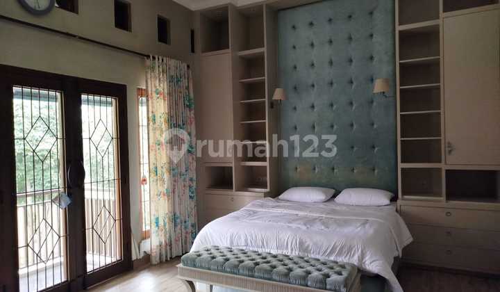 Rumah 2 Lantai Furnished di Kota Baru Parahyangan 2