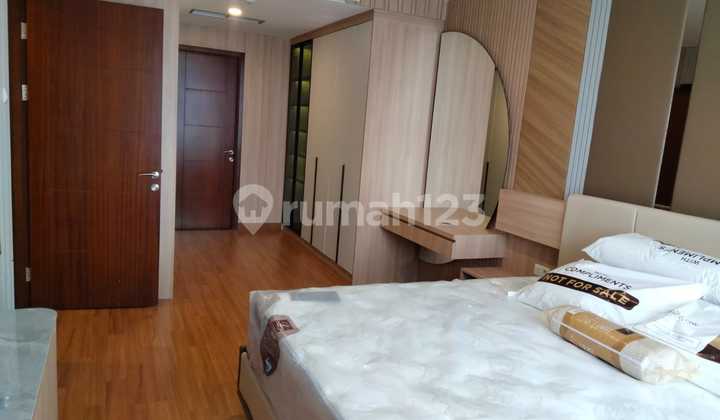 Apartment Furnished 3 BR di Hegarmanah Residence 2
