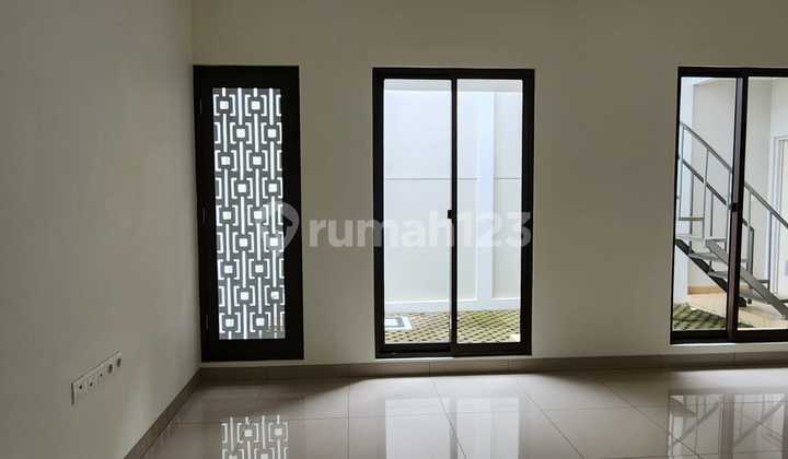 Rumah Minimalis di Cluster Btari Summarecon Bandung 2
