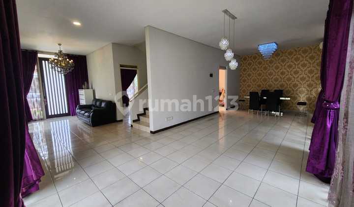 Comfortable House Hook Position in Kota Baru Parahyangan Comfortable House Hook Position in Kota Baru Parahyangan