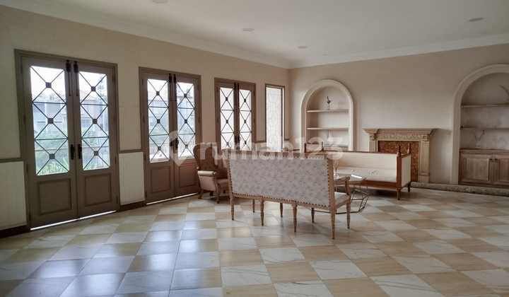 Rumah Cantik di Kota Bandung Parahyangan, Dekat Stasiun 2