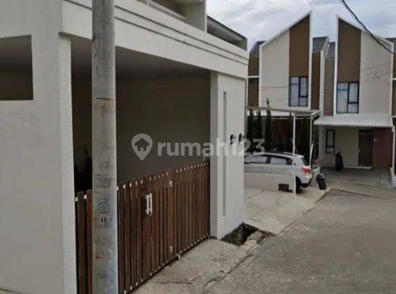 Dijual Rumah Istimewa Sariwangi 1