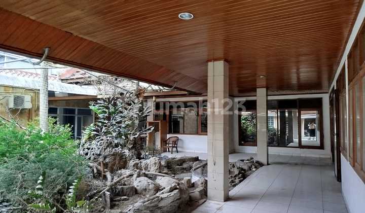 Rumah dan Gudang di Maintoad Garuda, Bandung 1