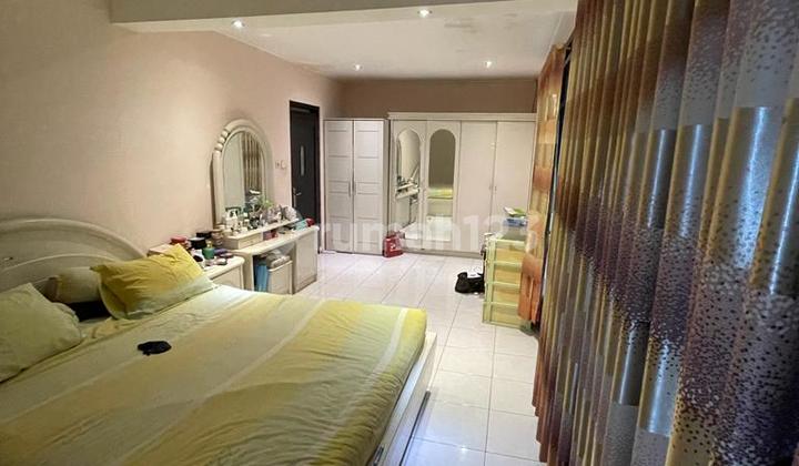 Rumah 2 Lantai di Kebon Kawung Lokasi Strategis 2