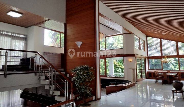 Rumah Villa Lux di Bandung Utara Budi Asih 1