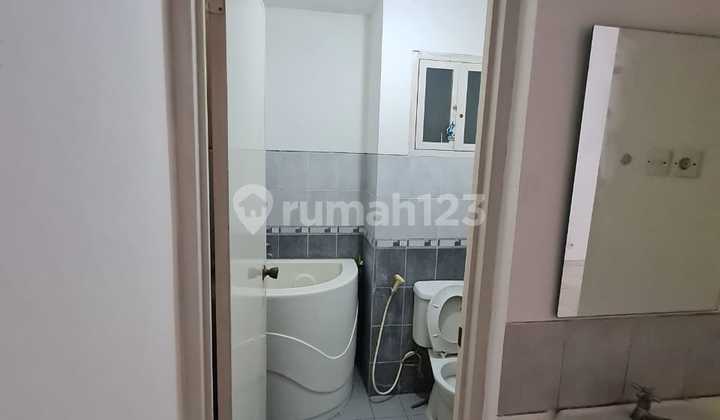 For Sale: Paris Junction Shop House 2