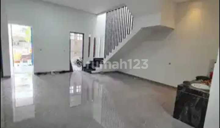For Sale New Minimalist House in Manyar Kertoarjo, Surabaya 2