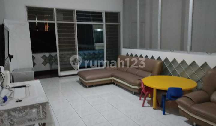 For Sale Ready-to-Occupy Boarding House on Dharmahusada Street 2