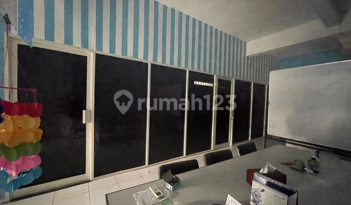 For Sale Cheap Shop House in Central West Surabaya