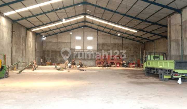 DISEWAKAN GUDANG  RANDEGAN DRIYOREJO 