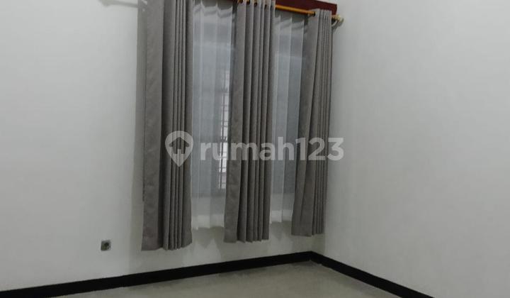 For Rent: Darmo Baru Barat House, Move-In Ready For Rent: Darmo Baru Barat House, Move-In Ready