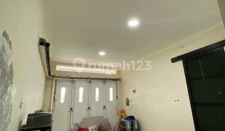 Dijual / Disewakan Siap Huni Nirwana Eksekutif 2