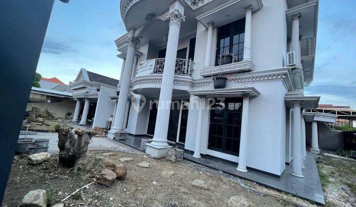 Rumah Siap Huni Classic Design Dharmahusada Utara  1