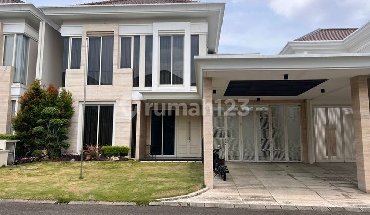 For Quick Sale, Well-Maintained Minimalist House in Lariz Wood, Pakuwon Indah, Land Size 15x20 (300M2)