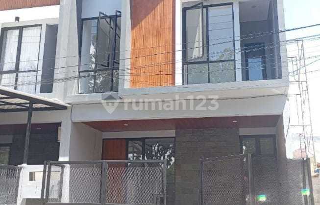 FOR SALE, NEW MODERN MINIMALIST HOUSE IN MANYAR TIRTOYOSO, BRAND NEW. 1