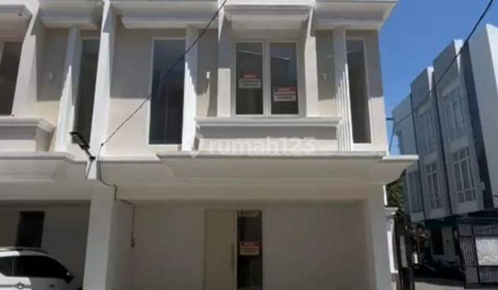 Di Jual Townhouse Dharmahusada Indah Barat 1