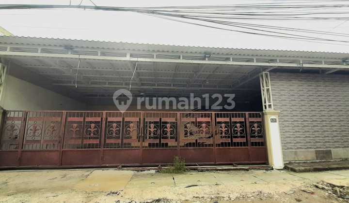 Disewakan Rumah di Surabaya Jalan Raya Wisma Lidah Kulon 1