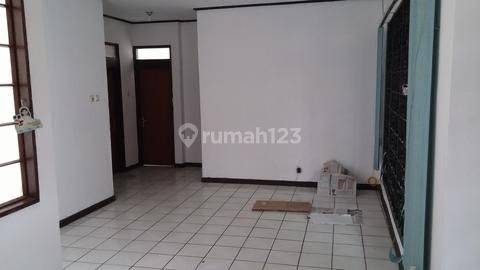 Dijual Cepat Bu Rumah Bagus SHM Kopo Permai Bandung 1