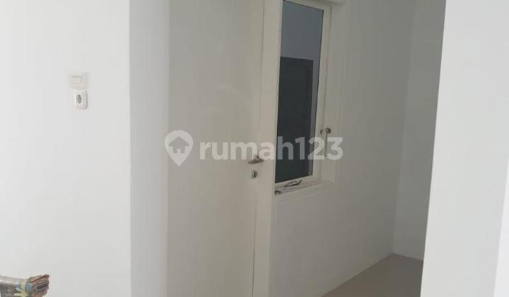 Newly Renovated Comfortable House Taman Kopo Indah 1 Bandung