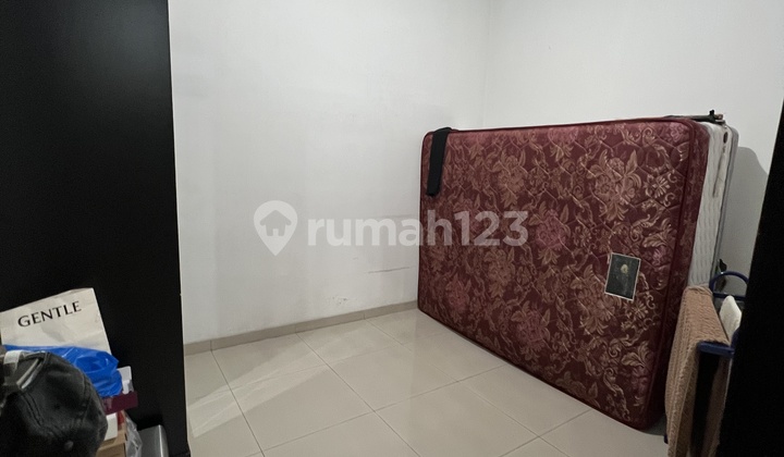 Jual Rumah Terawat Singgasana 2