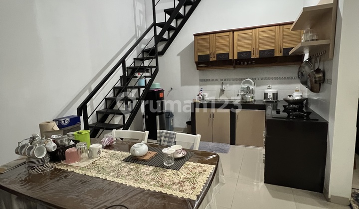 Jual Rumah Terawat Singgasana Jual Rumah Terawat Singgasana