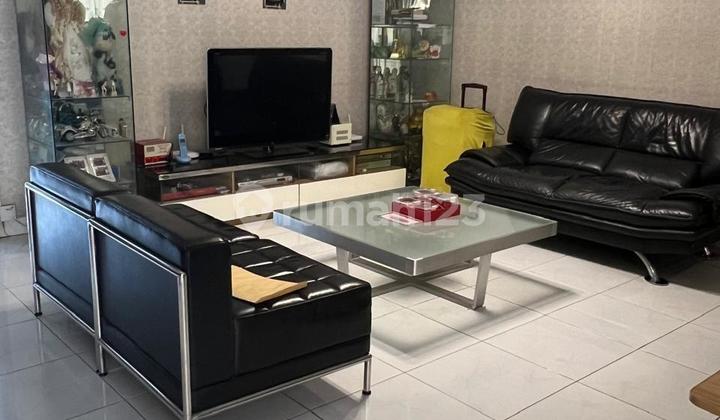 Sell Rare Singgasana House 2