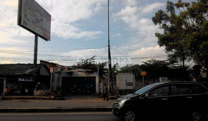 Dijual Rumah Tua Atau Tanahnya Saja. Adi 2