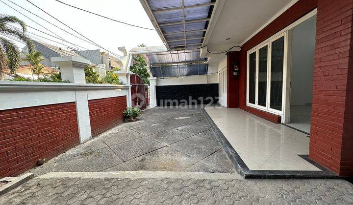 Disewakan Rmh di Pondok Indah Jl.gedung Hijau V Frnk  2