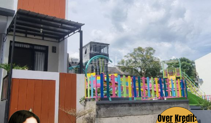 Rumah Over Kredit di Jatihandap Kodya 2Lantai 3Kamar 99% Terhuni Sisa Tenor 15Tahun Dp Over 150Jt Nego Tipis Rumah Over Kredit di Jatihandap Kodya 2Lantai 3Kamar 99% Terhuni Sisa Tenor 15Tahun Dp Over 150Jt Nego Tipis