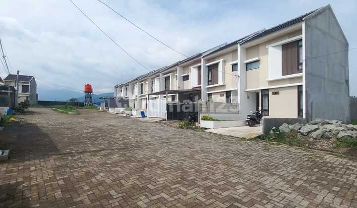 BOMBASTIC rumah 2lantai DP 5jt di CANGKUANG tanpa batas  4
