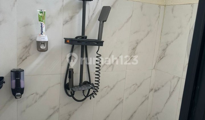 Rumah Over Kredit di Ciwastra Buahbatu 2Lantai Mewah 99% Terhuni Sisa Tenor 16Tahun Dp Over 75Jt Nego Tipis 2