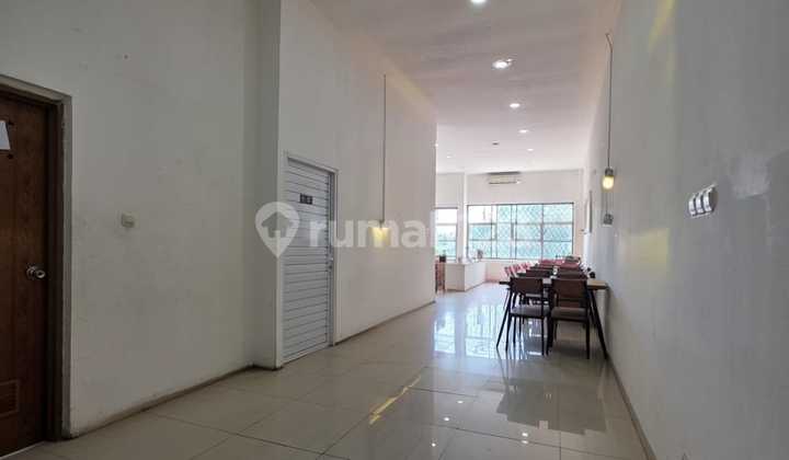 Dijual Ruko Luas 2,5 Lantai Siap Pakai Lokasi di Mainroad Kopo Bandung Dijual Ruko Luas 2,5 Lantai Siap Pakai Lokasi di Mainroad Kopo Bandung