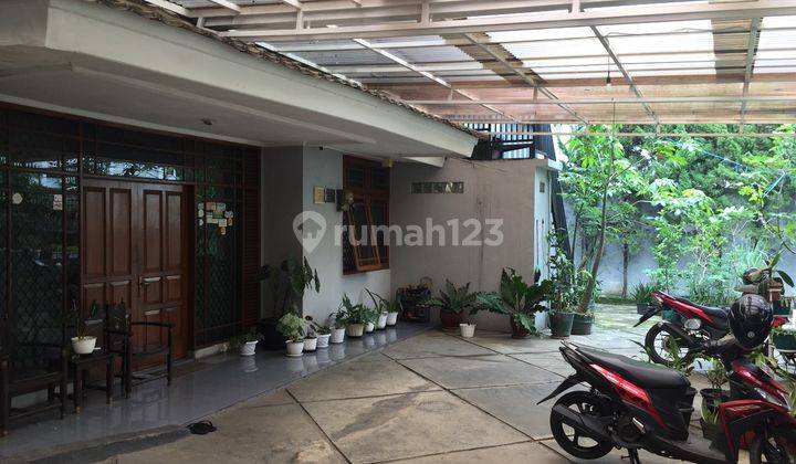 Dijual Rumah Dengan Taman Di Setramurni Bandung Utara 1