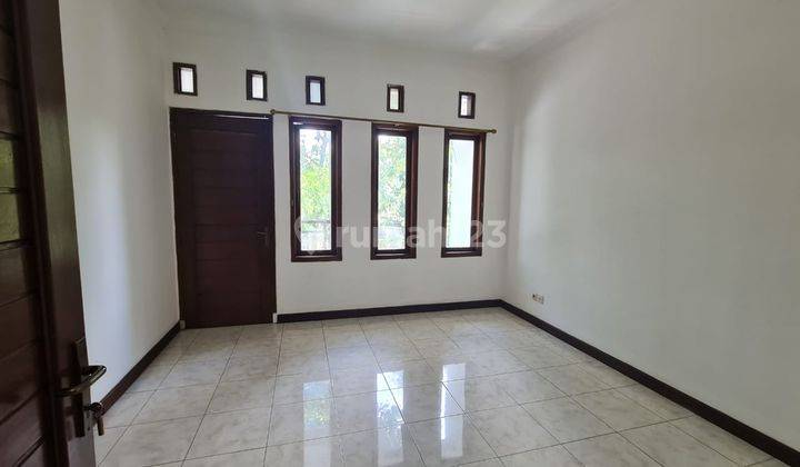 Disewakan Rumah 2 Lantai Nyaman Siap Huni Di Suryalaya Bandung 9