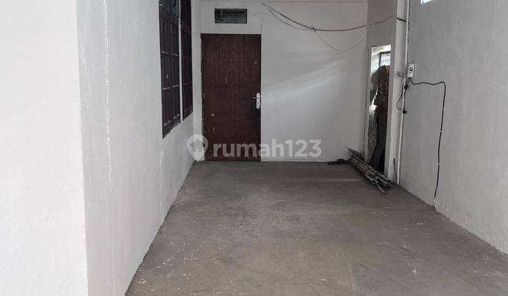 Disewakan Rumah di Taman Kopo Indah I Siap Huni 1