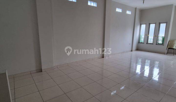 Disewakan Ruko Lantai 2 dan 3 Siap Pakai Lokasi di Mainroad Gatsu Bandung 1