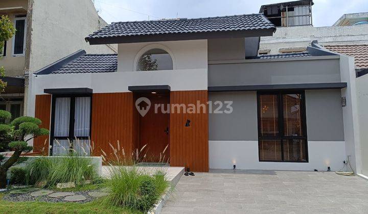 Dijual Rumah Lux Full Furnished Siap Huni Lokasi di Kota Baru Parahyangan Bandung 1