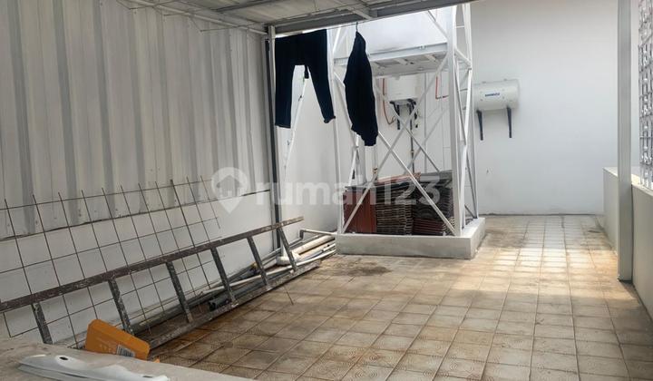 For Sale Comfortable Well-Maintained Ready-to-Occupy House in Strategic Location at Sayap Pasteur Bandung 2