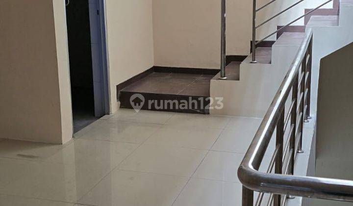 Disewa Ruko 3,5 Lantai Nyaman Siap Pakai Lokasi di Pasirkaliki Bandung 2