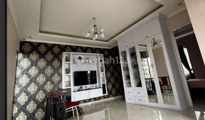 Dijual Rumah 3 Lantai Nyaman Siap Huni Lokasi di Komplek Atedja Regency Parongpong 1