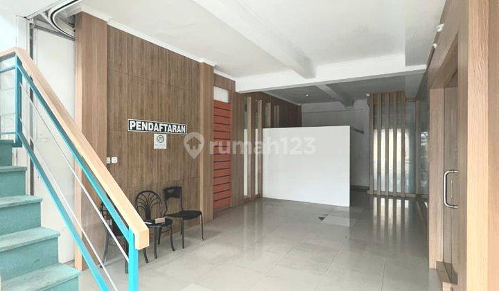 Disewkan Ruko 2 Lantai Strategis Lokasi di Jalan Raya Dago Pakar Bandung 1