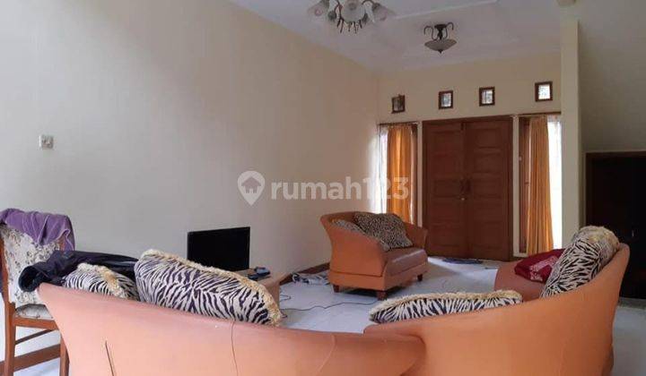 Disewa Rumah Nyaman Full Furnish Siap Huni Lokasi di Cigadung Bandung  1